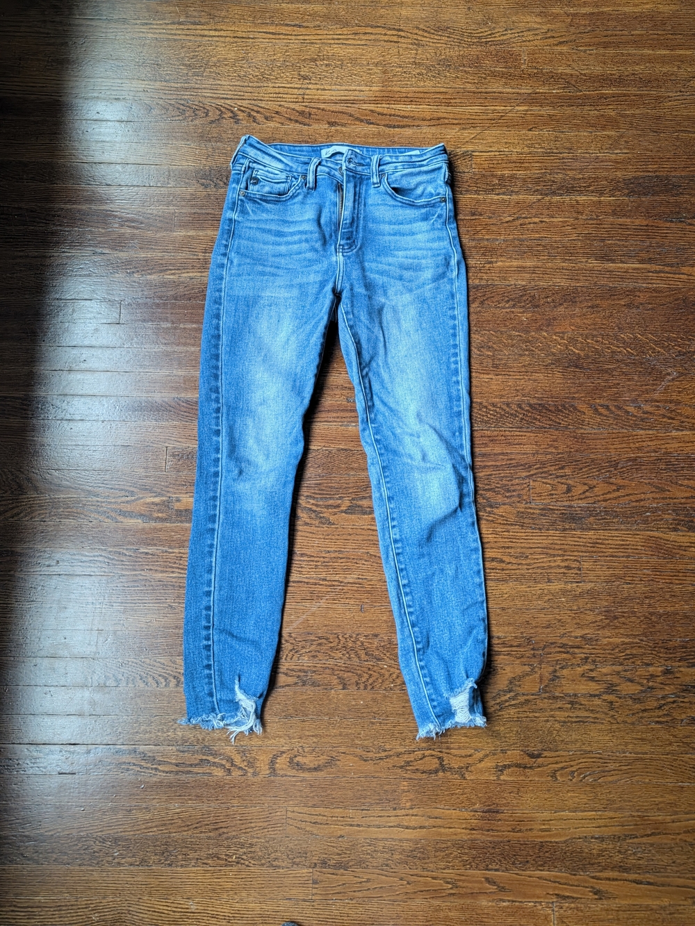 Kancan Women's Skinny Distressed leg 5/26 Denim Jeans Stretch Casual Winter